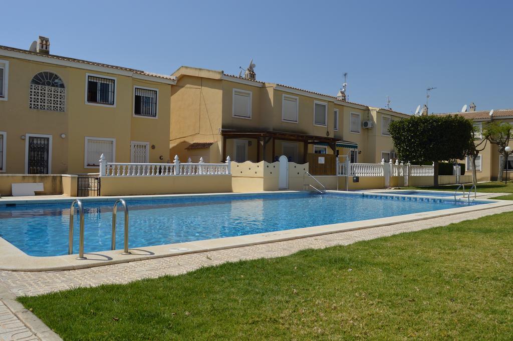 Apartment In Villamartin Buitenkant foto